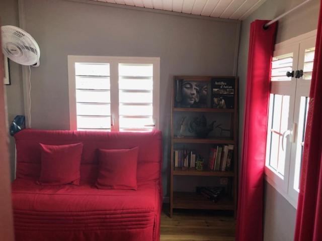 Habitation Baliache - Maison Creole Avec Jardin Privatif, Plage A 200M Deshaies Luaran gambar
