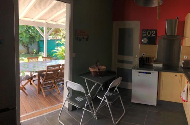 Habitation Baliache - Maison Creole Avec Jardin Privatif, Plage A 200M Deshaies Luaran gambar