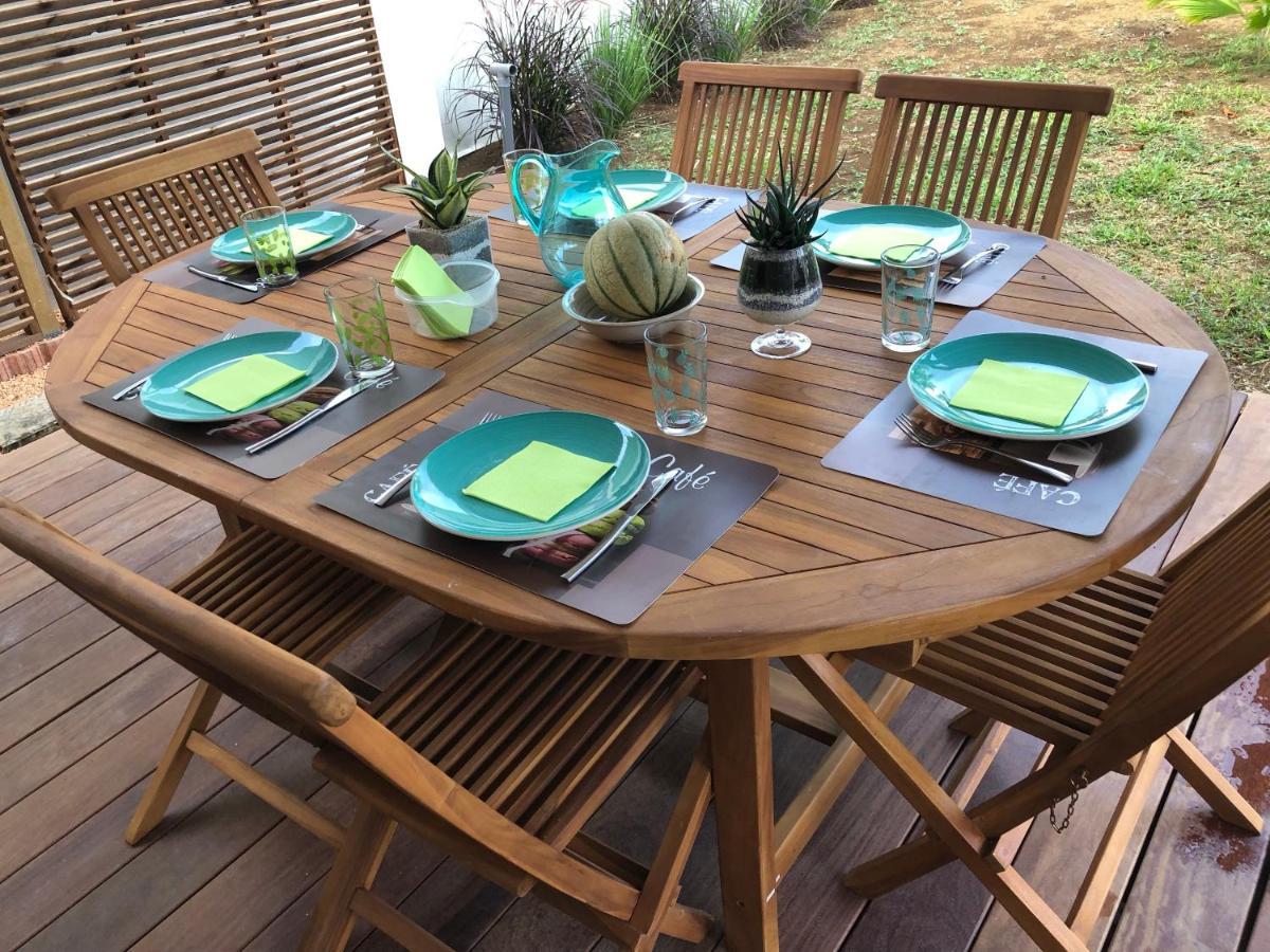 Habitation Baliache - Maison Creole Avec Jardin Privatif, Plage A 200M Deshaies Luaran gambar