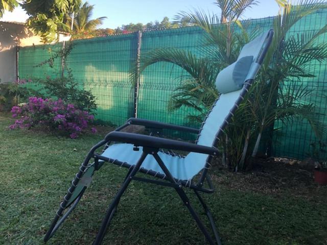 Habitation Baliache - Maison Creole Avec Jardin Privatif, Plage A 200M Deshaies Luaran gambar