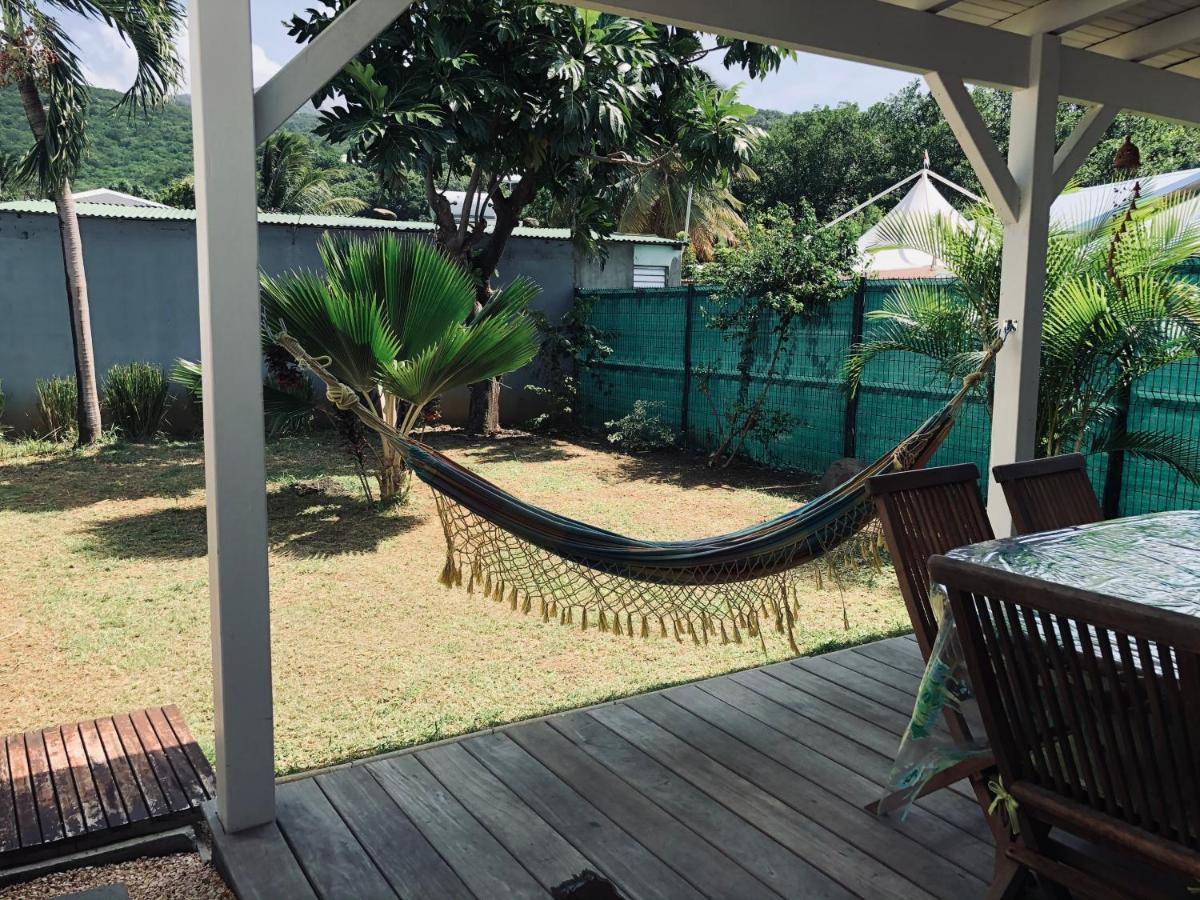 Habitation Baliache - Maison Creole Avec Jardin Privatif, Plage A 200M Deshaies Luaran gambar